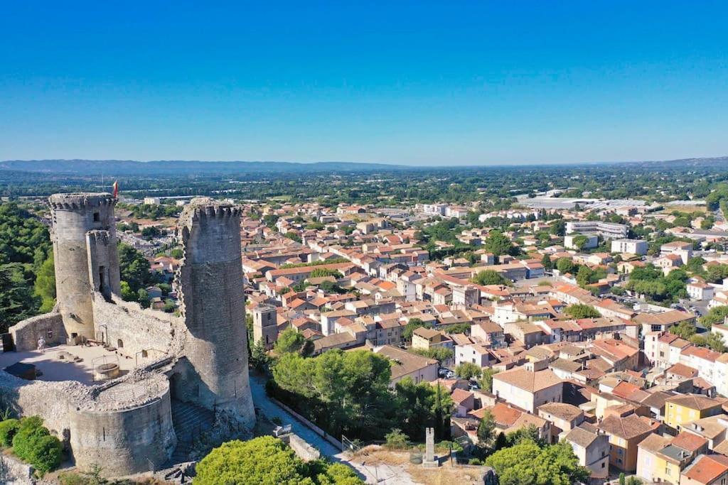 Claire - Bel Appartement T2 Lumineux Châteaurenard Dış mekan fotoğraf